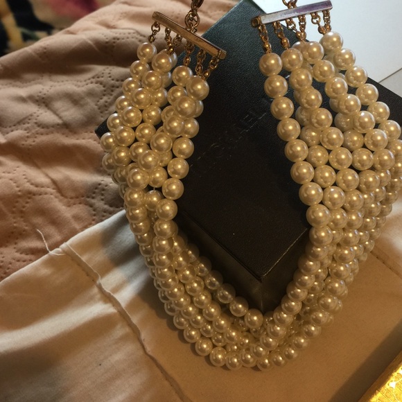 Pearl necklace