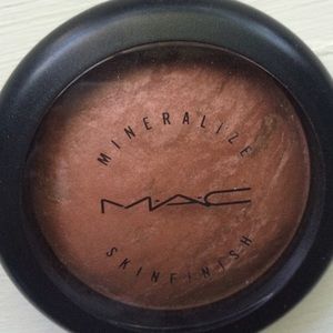 MAC Mineralize Skinfinish - So Ceylon
