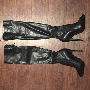 Over Knees boots