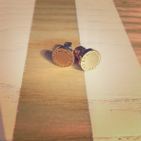 Marc Jacobs gold stud earrings