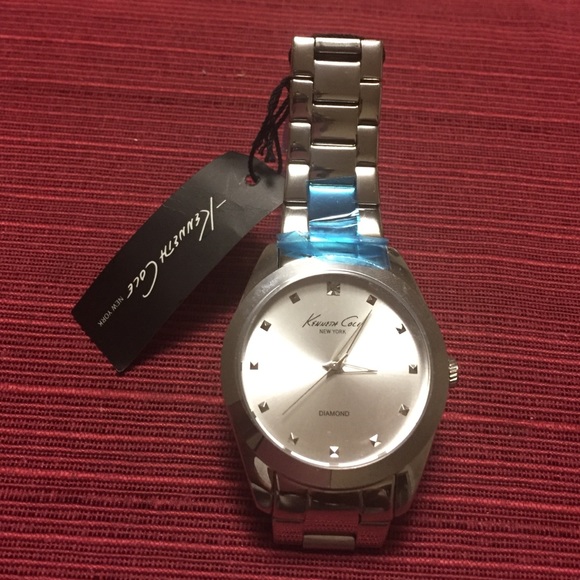 Kenneth Cole watch - Picture 1 of 4