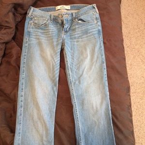 Hollister jeans