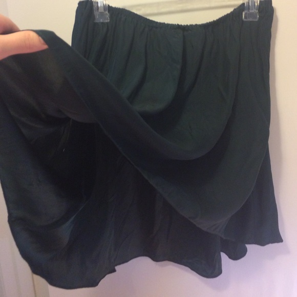 Blaque Market Skirts - Very Lightweight, Flowy Dark Green Skirt Blaque Market Skirts - Very Lightweight, Flowy Dark Green Skirt