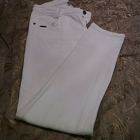 White Miss Tina jeans