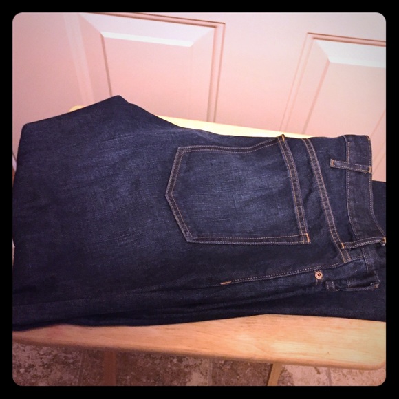 Old navy Men's jeans dark rinse boot cut 42x30