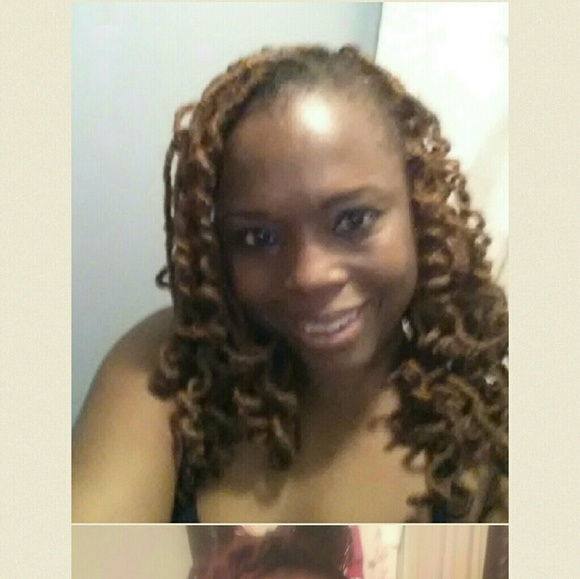 Meet your Posher, Zandra - Picture 1 of 1