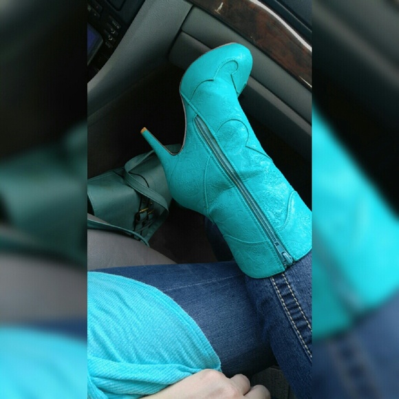 My style - Picture 4 of 4