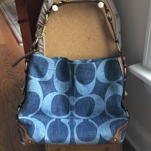 EUC Beautiful Denim large coach Carly bag!