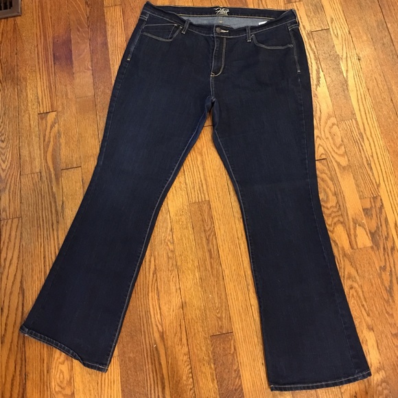 Old Navy Denim - Old Navy Flirt Jeans