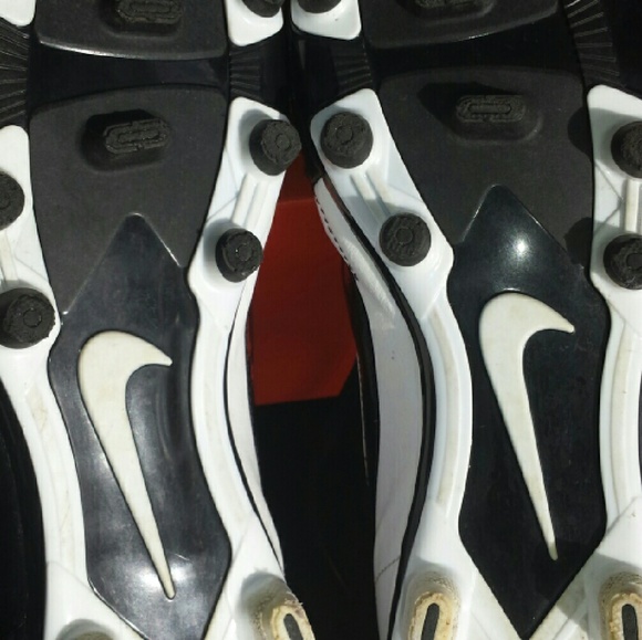 SOLD MERCARI-Nike Soccer Cleats - Picture 3 of 4