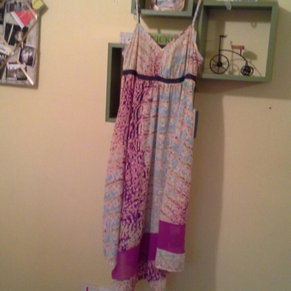 Absolutely gorgeous and fun Vera Wang dress - Picture 2 of 4