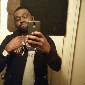 Meet your Posher, Adrian