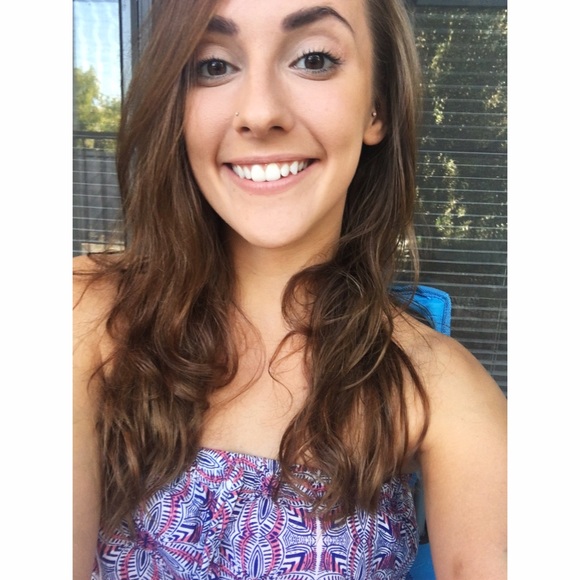 Meet your Posher, Kelly