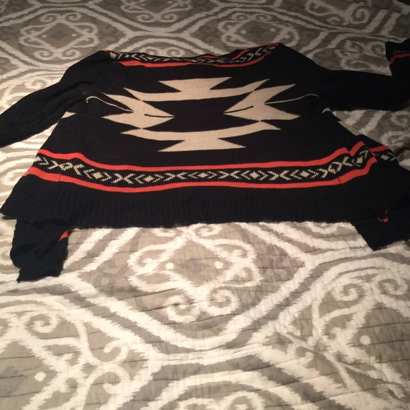 Aztec Cardigan - Picture 2 of 2