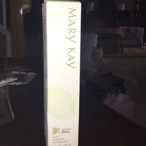 Mary Kay Botanical Effects Freshen