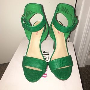 Kristyn Heeled pumps