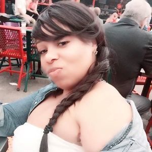 Meet your Posher, Carina