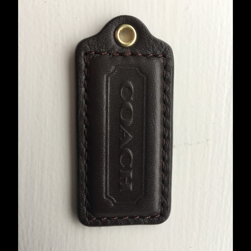 🆕 Coach- Brown Leather Large Hangtag