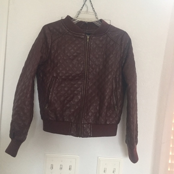 Super Trendy faux leather bomber jacket