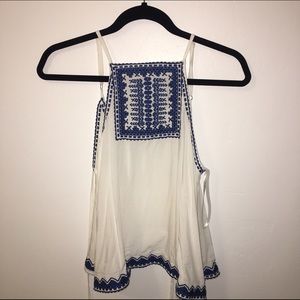 NWT Flowy tank