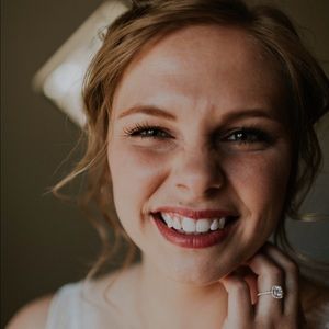 Meet your Posher, Gretchen