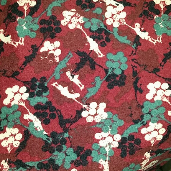 NWOT TC Leggings with girl holding balloons