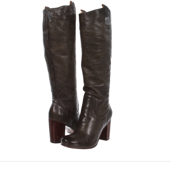 Frye Shoes - FRYE 💕 one day SALE✨ TALL ✨BROWN FRYE BOOTS