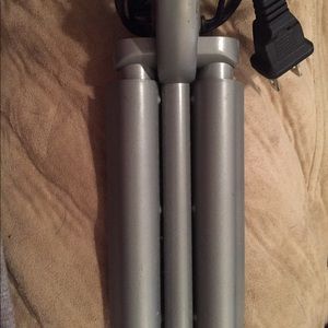 3 barrel curling iron/crimper