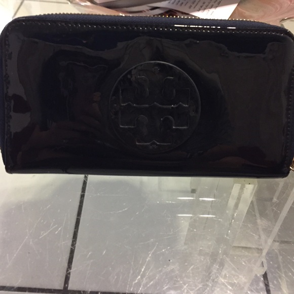 Tory Burch wallet