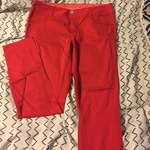 Red Maurice's jeggings.