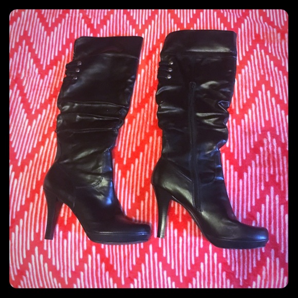 👏👏Sale👏👏 Rampage Black leather knee high boots