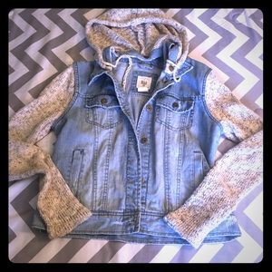 Jean Jacket knit sleeves