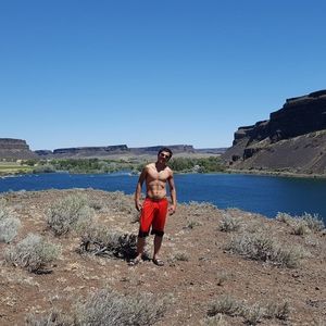 Meet your Posher, Eduardo