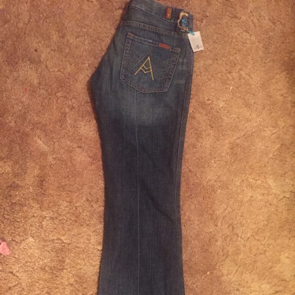 7 for all mankind