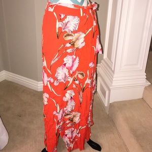 Mink pink floral skirt