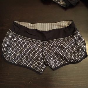 Lulu speed shorts size 6.