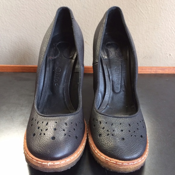 Chloe Crepe Sole Pumps