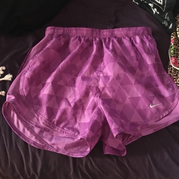 Nike tempo shorts