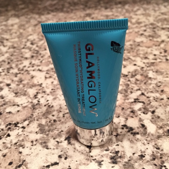 New GlamGlow Thirsty Mud Hydrating Treatment