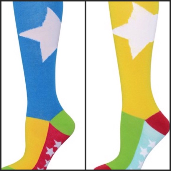 Blue Sock Yellow Sock Combo Perfect For Teens