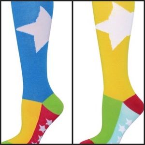 Blue Sock Yellow Sock Combo Perfect For Teens