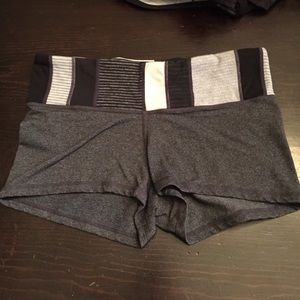 Lulu boogie shorts size 8