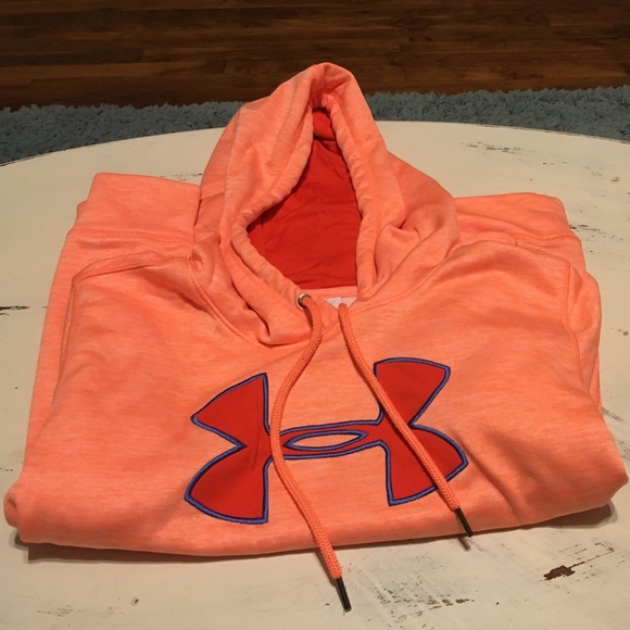 Under Armour Hoodie