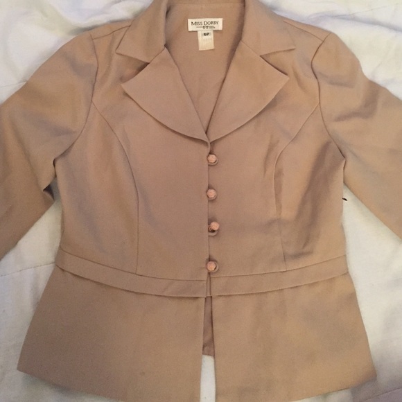 Miss Dorby Beige Blazer