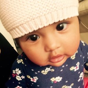 Meet your Posher, Perla