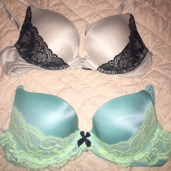 2 Victoria secret push up bras