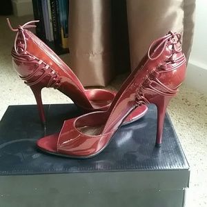 Carlos Santana open toed pumps