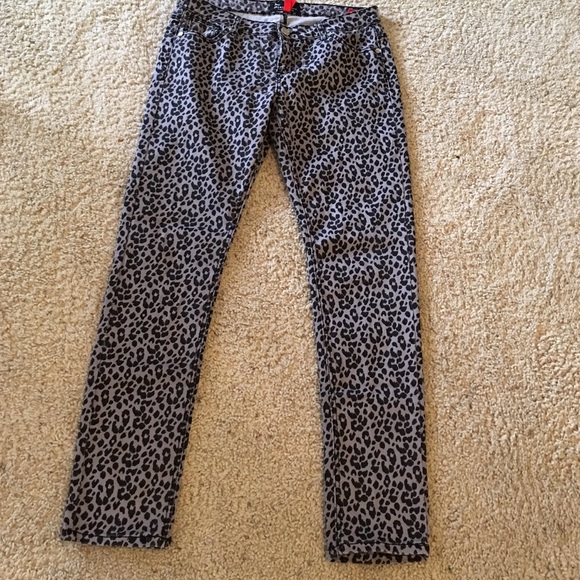 Black and Gray Straight Leg Jeans - Picture 4 of 5