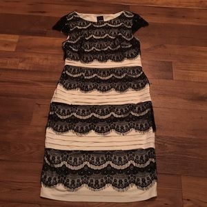 ❗️ONE HOUR SALE❗️SEXY WHITE AND BLACK LACE DRESS