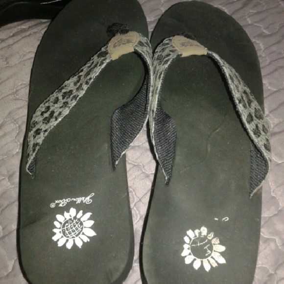 Flip flops
